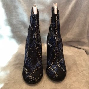 Aldo Shoes - Aldo Round Chunky Boots Aldo Shoes - Aldo Round Chunky Boots